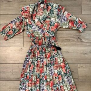 Vintage Breli Originals Tropical Print Pleated A Line Belted Dress